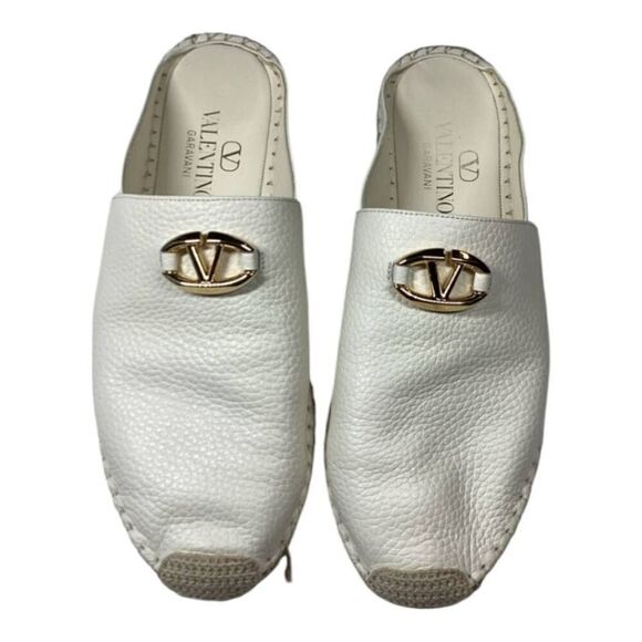Valentino Garavani VLOGO 25 embellished textured-leather espadrille mules‎ - Picture 2 of 16
